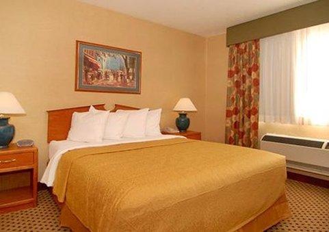 Comfort Suites Albuquerque-North Journal Center Hotel 3*