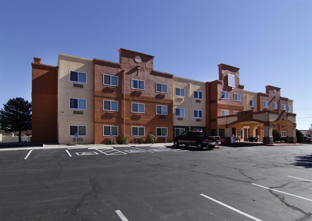 Comfort Suites Albuquerque-North Journal Center Albuquerque