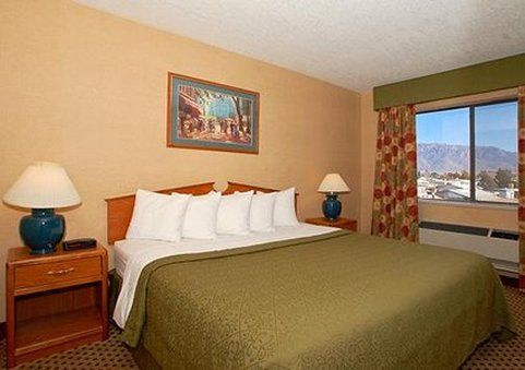 Comfort Suites Albuquerque-North Journal Center Hotel Albuquerque